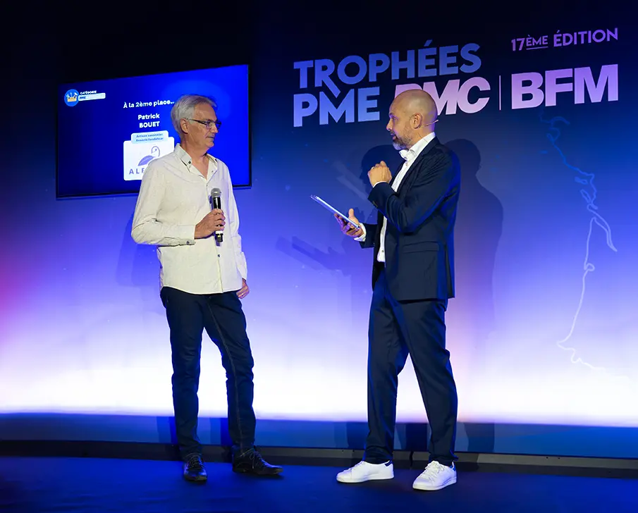 Patrick BOUET interviewé par le maitre de cérémonie lors des Trophées PME RMC BFM 2026